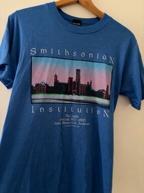 Vintage Smithsonian Tee